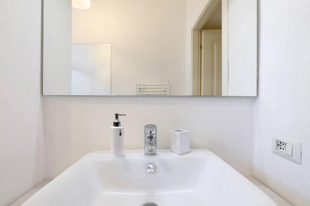 Apartamento Primopiano - Rinuccini Milán Exterior foto